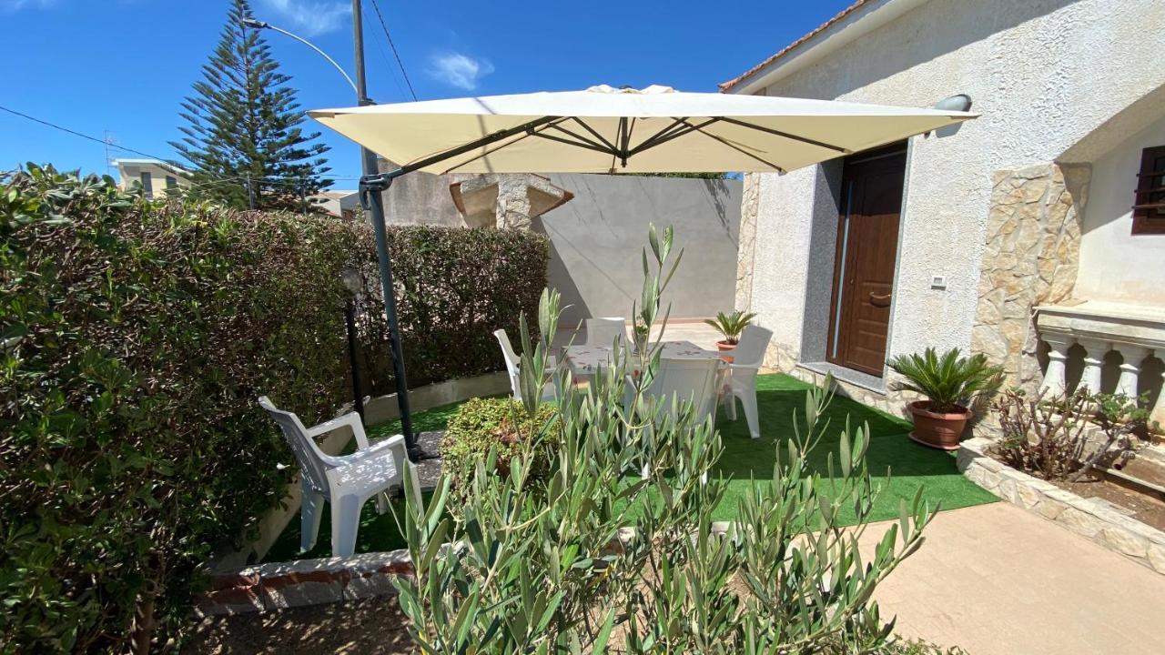 Villa Paola Авола Екстериор снимка